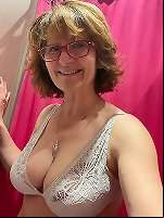 Mature Women Pics